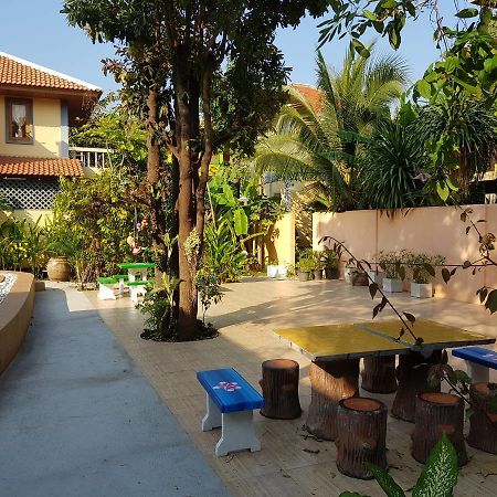 Arerayah Beach Resort プランブリー エクステリア 写真